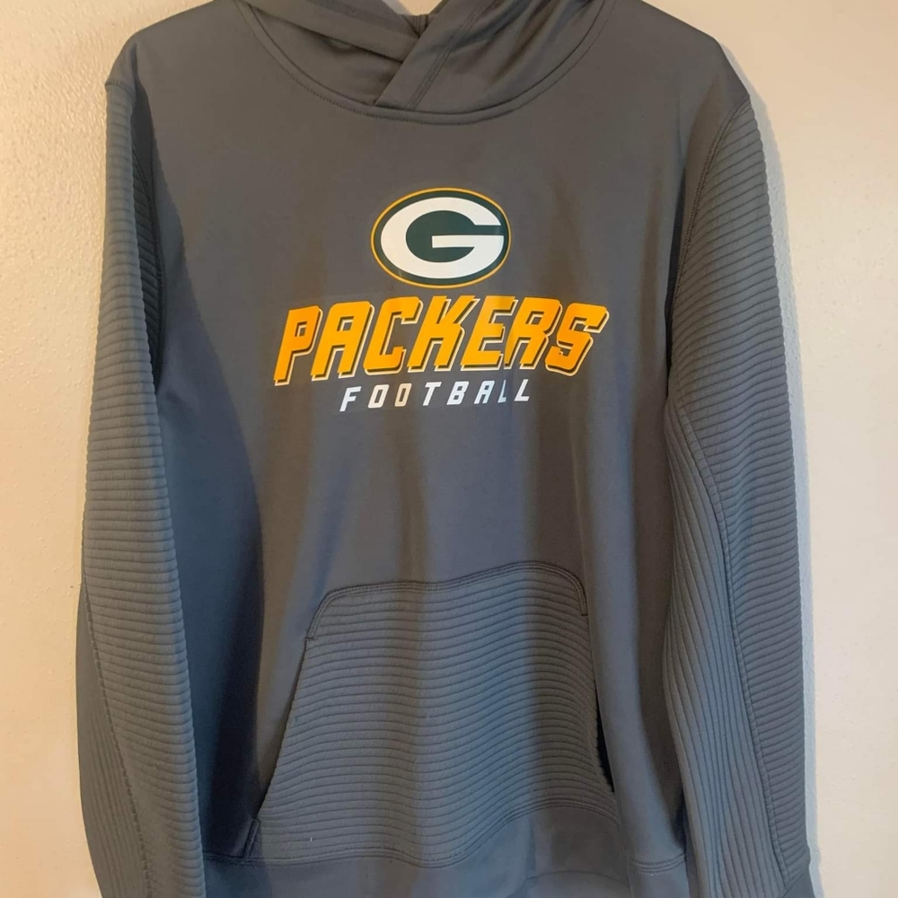 Green Bay Packer hooded sweatshirt